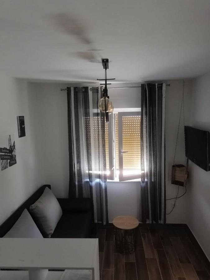 Studio Apartman Noa Rijeka Exterior photo
